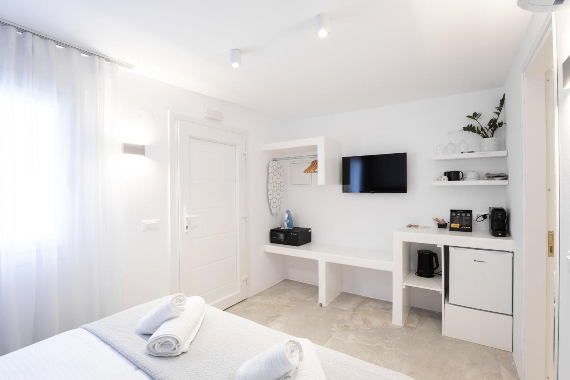 Mytheo Aparthotel Mykonos Town Ngoại thất bức ảnh